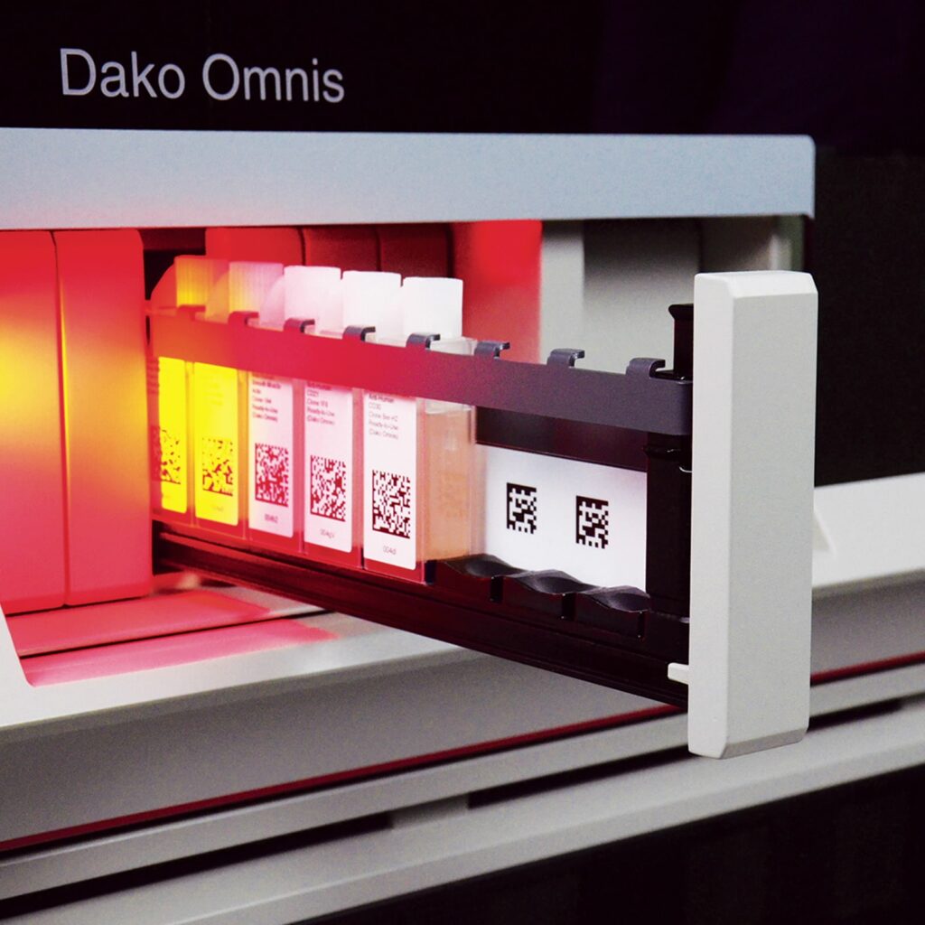 omnis-loading-reagents-12340-zoom